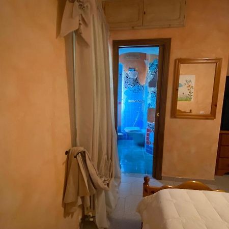 Bed And Breakfast Li Paduli Alvi Cannigione Exteriör bild